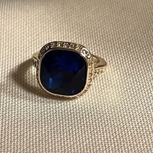 New faux sapphire, crystal and silver tone ring size 6.25